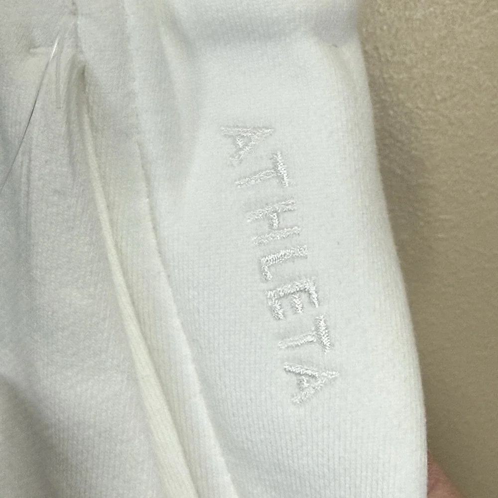 Athleta Women's Heavyweight Mid Rise Terry Bermuda Short Medium White NWT